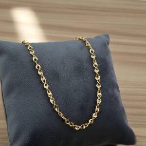 Ladies Fancy Twist Neckchain