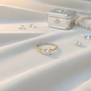 Ladies Cubic Zirconia Ring