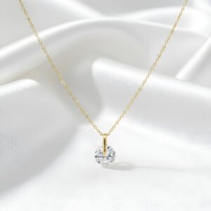 Sparkling Cubic Zirconia Pendant & Chain