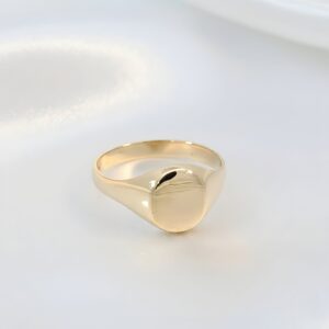 Classic Oval Gents Signet Ring