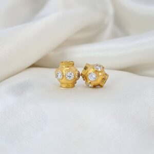 Fancy Cubic Zirconia Goondus