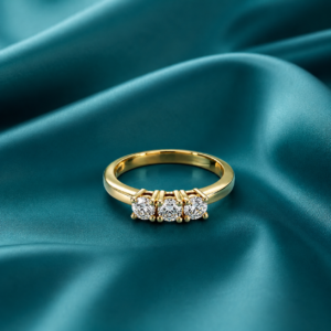 Luxurious Ladies Diamond ring